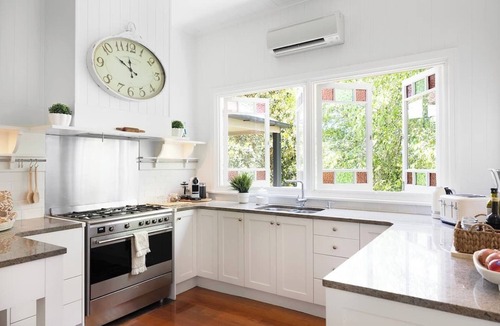 North Maleny House | Waterfall Lodge - Timeless Grandeur and Luxury