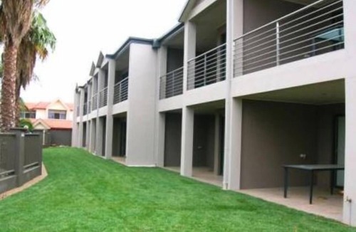 Mulwala Apartment | Waterfront Apartment on Cypress