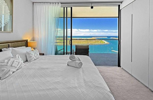 Shell Cove Apartment | Waterfront Haven - Memorable Views