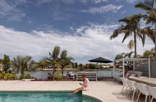 Pelican Waters House | Waterfront Luxury Living - Pelican Waters Paradise