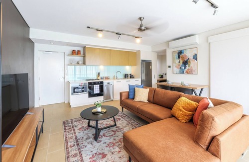 Darwin City Centre Apartment | Waterfront Opal Suite: 1 Bed Apt, Water Views