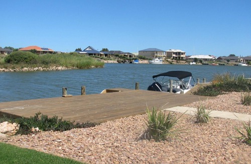 Nangkita House | Waterfront Property - Own private Jetty, Paddle Board, Canoes