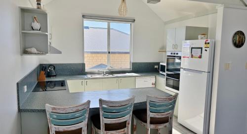 Kalbarri Apartment | Waterfront Unit 3 - Kalbarri, WA