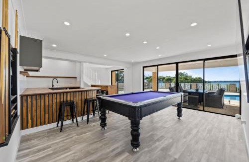 Dawesville House | Waterfront Wonder in Dawesville