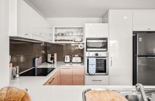Forster Apartment | Waterline 310