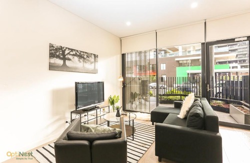 Waterloo Apartment | Waterloo Gorgeous 3 bed split-level apartment (覆式三房貴族公寓+車位近市中心)