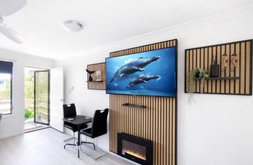 Urangan Apartment | Waters Edge