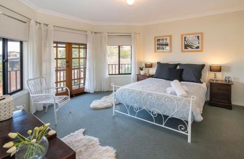 Augusta House | Waterside View