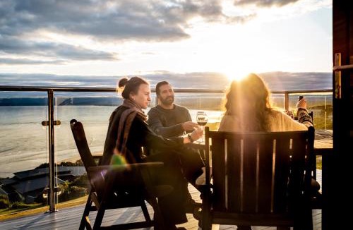 Coles Bay House | Waterview - Freycinet Holiday Houses