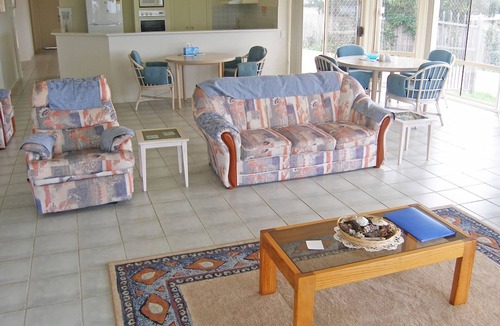 Orient Point House | Waterview House - Pet Friendly