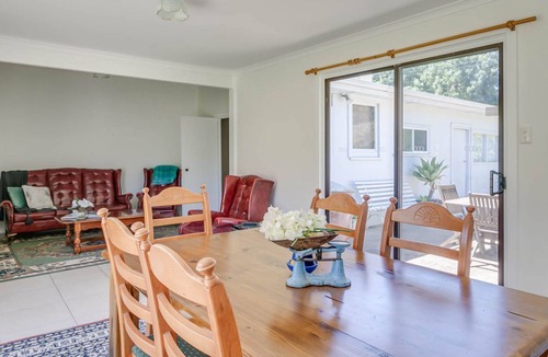 Carrickalinga House | Wattle Wattle - 51 Wattle Flat Road