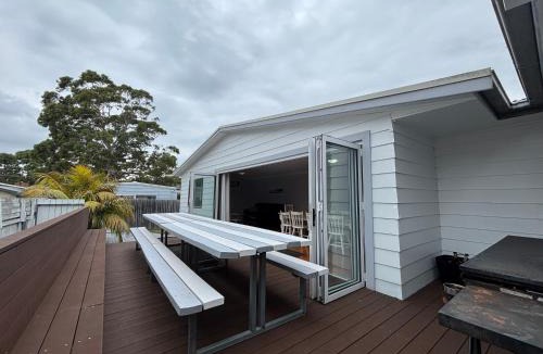 Callala Beach House | Watts @ Callala Beach-Pet Friendly
