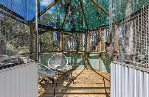 Dalmeny Apartment | Wave Haven! Get a wave from it all