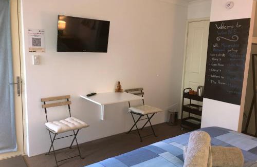 Dunsborough Bed & Breakfast | WAVE N' SOUL