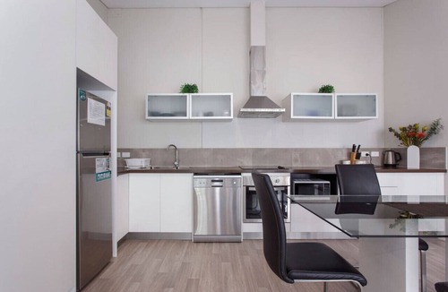 Beckenham Apartment | Waverley apartment A-two bedrooms, wifi available