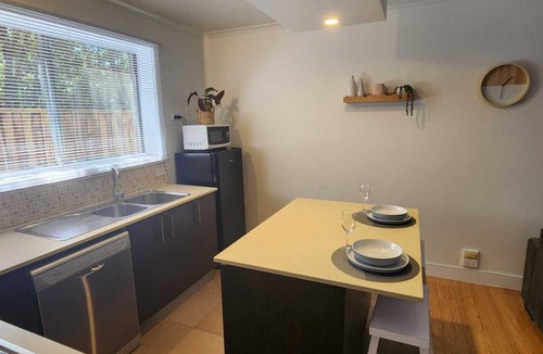 Essendon Apartment | Waverley Heights Moonee Ponds