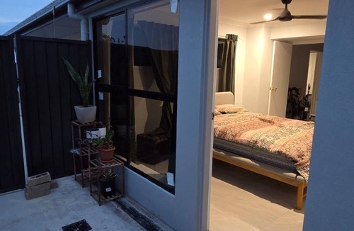 Mango Hill Apartment | Welcoming home in quiet Mango Hill location