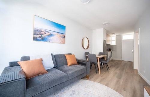 St Kilda West Apartment | WEST BEACH | St Kilda, Acland St, Luna Pk + Car