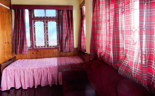 Darjeeling House | West Point Backpackers Hostel
