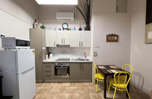 Armidale Hotel | Westside Studio Apartments