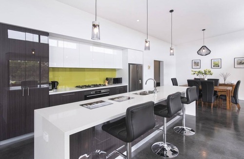Wilyabrup House | Wharfedale- an eco-friendly home, enjoying a beautiful lakeside outlook