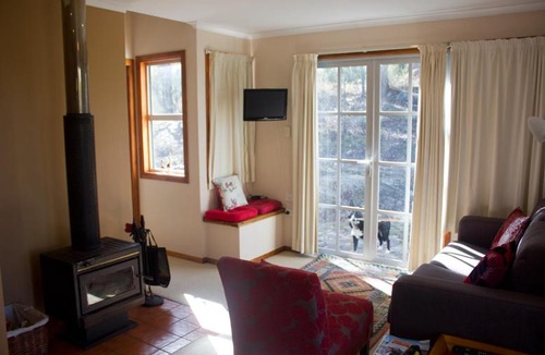 Severnlea Ski Chalet | Whiskey Gully Cottages