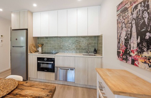 Coolangatta Apartment | White Haven Coolangatta