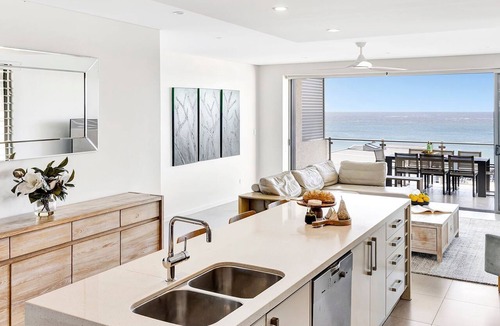 Yamba Apartment | White Sails 4 - Luxury Coastal Retreat with Pool & Views - Holiday Yamba