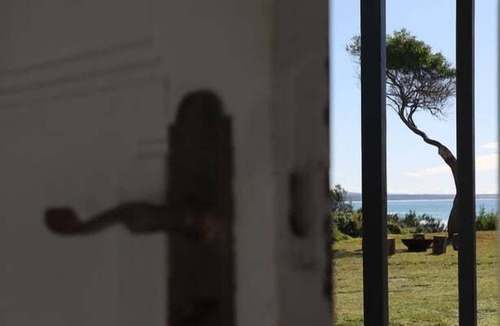 Falmouth House | White Shell Cottage | Ocean at your front door
