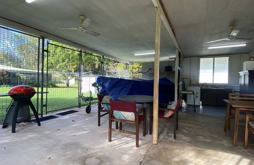 Picnic Bay House | Whitehaven 2