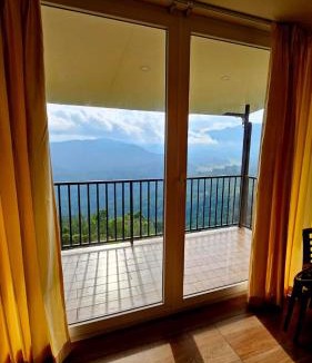 Udumbanchola House | Wild Lily