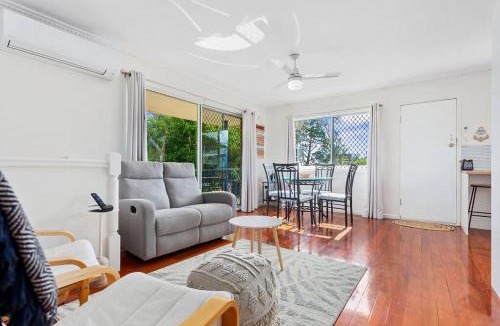 Bongaree Apartment | Winston Waves