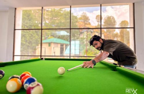 Lansdowne Hotel | Winterline Gold Resort