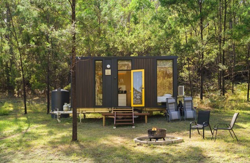 Laguna House | Wombat Hideaway by Tiny Away
