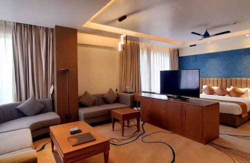 Medinipur Hotel | Wonder Country Club and Resort