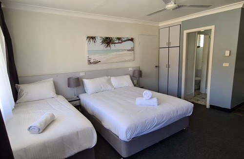 Woolgoolga House | Woolgoolga Beach Motel Unit 5