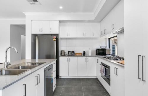 Dianella House | World Class Family Home - A Sepal Stay