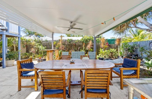 Marcoola Apartment | "Xanadu" Charming 2-Bed Retreat by Marcoola Beach