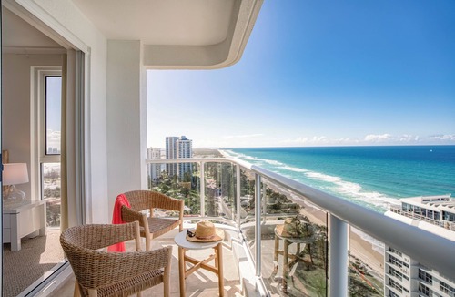 Main Beach Apartment | Xanadu Main Beach Resort