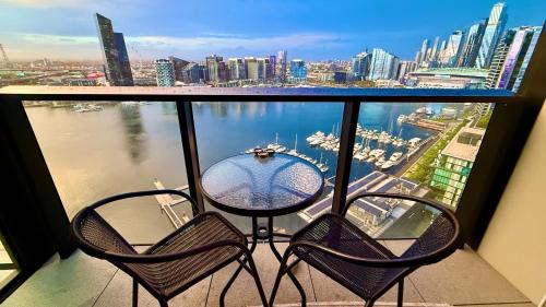 Docklands House | Yarra Accommodation Private Apartment & Ensuite Room
