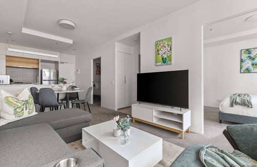 Abbotsford Apartment | Yarra River 2BR Escape in Abbotsford