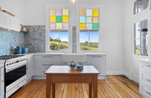 Cudgera Creek House | Yarrum Downs House - Luxury Farmstay - 5 min to beach