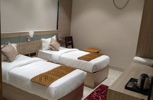 Rewari Hotel | Yash Residency