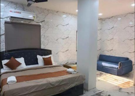 Amarnath Hotel | yash residency lodging and boarding