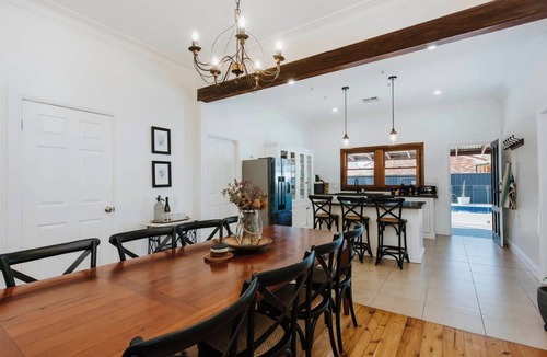 Central Mudgee House | Yirawulin Best Location for Your Mudgee Experience