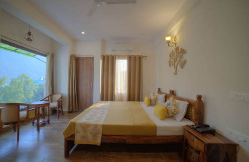 Tapovan Resort | YOGVED HOSPIATLITY & RESORT
