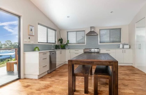 Long Beach House | Your Home Away From Home