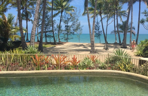 Oak Beach House | Your Private, Ocean-Front Sanctuary At Oak Beach
