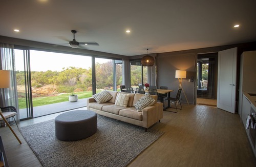 Wilyabrup Villa | Zambezi Lodge, Down South Luxe Retreat