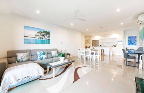Darwin City Centre Condo | ZEN At ARRAY: 2BR Retreat in CBD